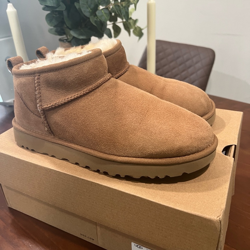 UGG Classic Ultra Mini